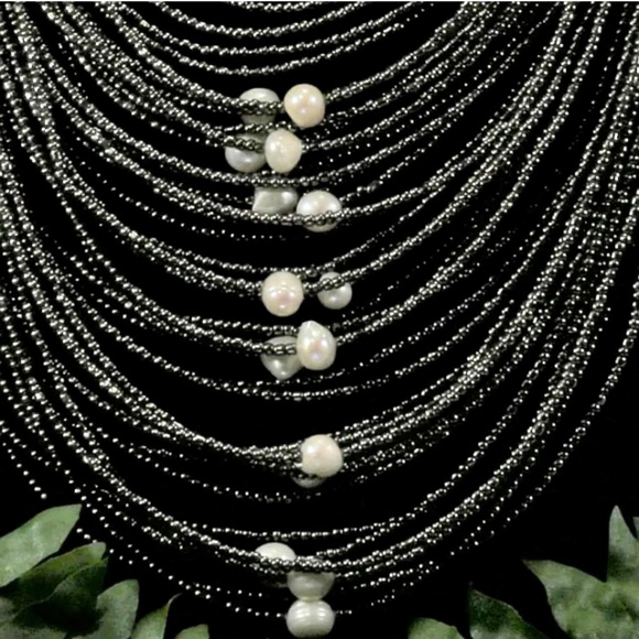 Multi strand seed pearl waterfall necklace - Picture 2 of 3